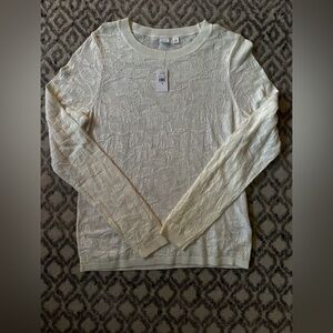 Gap cream knit top, thin lace material, size M, NWT